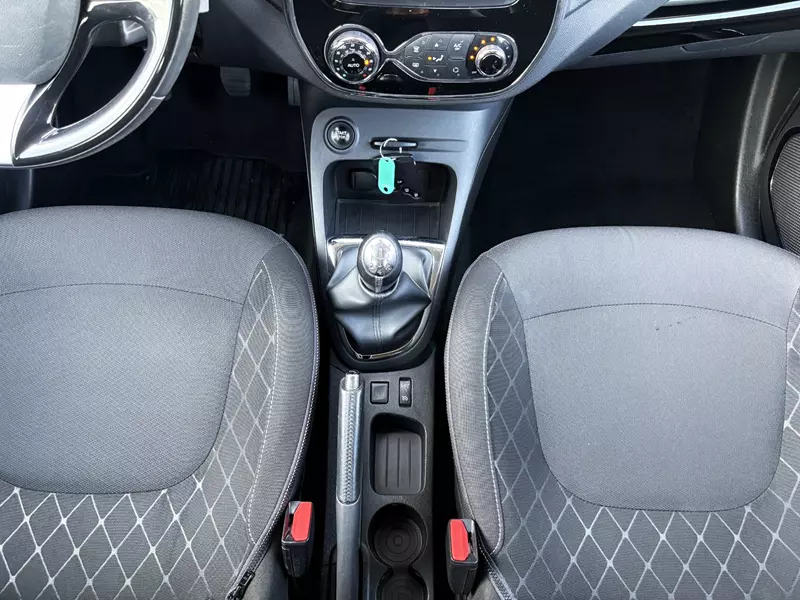 Renault Captur Zen Energy dCi Eco2 S&S 90cv 90 CV Manual